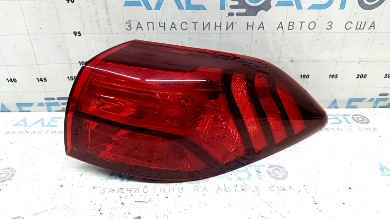 Фонарь внешний крыло правый Hyundai Tucson 19-21 галоген, царапины