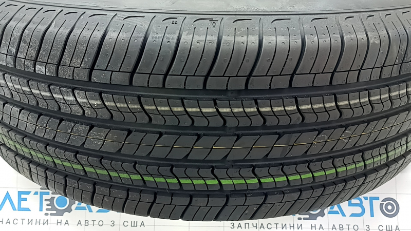 Профиль шины Nexen Npriz RH7A с протектором 7 мм для Jeep Grand Cherokee 21-26 без дефектов.