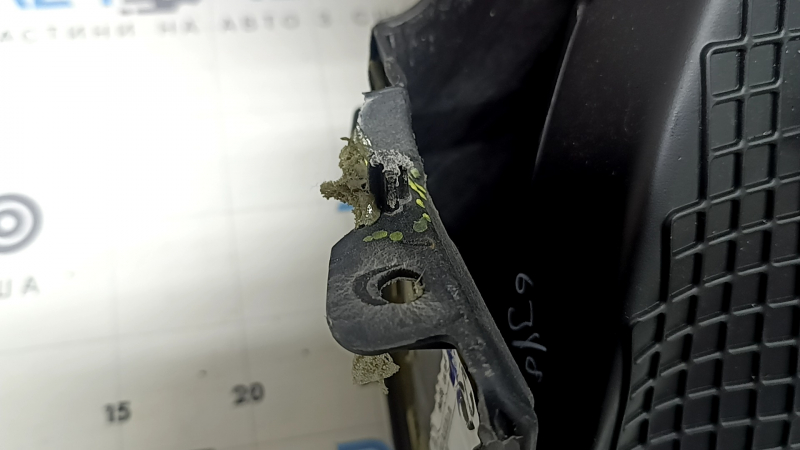 Торпедо передняя панель с AIRBAG Ford Fusion mk5 17-20 черная под start-stop, динамик и проекцию, тычка, пятна, сломаны крепления
