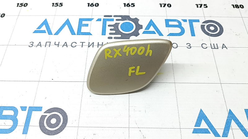 Заглушка омывателя фар переднего бампера левая Lexus RX400h 06-09