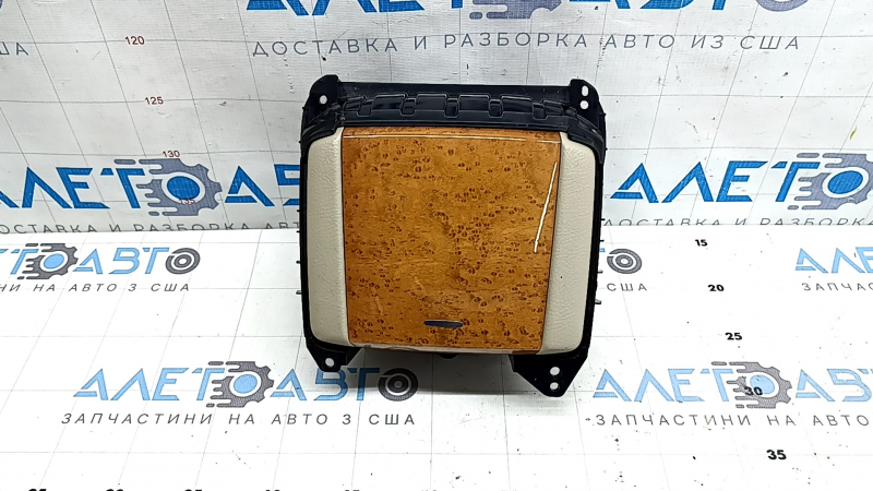 Подстаканники центральной консоли Lexus RX300 RX330 RX350 RX400h 04-08 бежевые, накладка под дерево, царапины