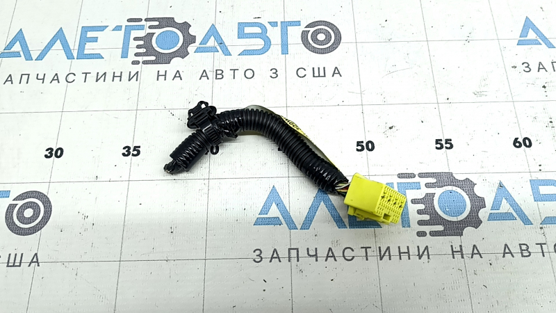 Фишка на модуль srs airbag компьютер подушек безопасности центральная Lexus RX300 RX330 RX350 RX400h 04-09