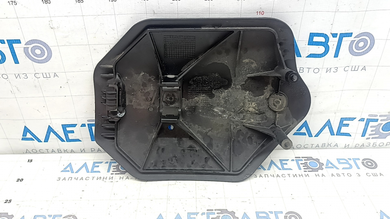 Накладка заднего нижнего рычага правая BMW X5 G05 19-26 надорван, примят