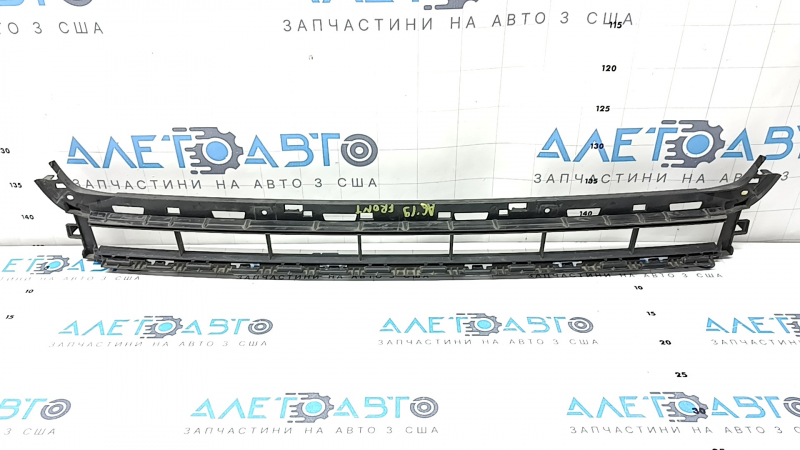 Нижняя решетка переднего бампера Audi A6 C8 19-25 S-Line