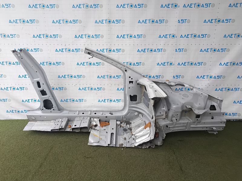 Четверть передняя левая Tesla Model 3 18-23 отпилена, с центральной стойкой, филенка железо, белая