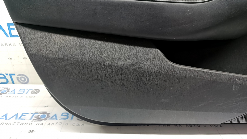 Обшивка двери карточка передняя левая Honda Accord 23-26 кожа черная, подлокотник кожа, вставка черная кожа, царапины, под чистку
