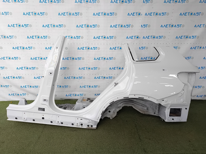 Четверть задняя левая BMW X5 G05, отпиленная с центральной стойкой, в белом цвете