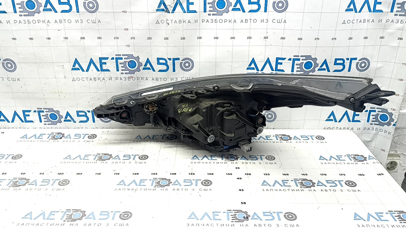 Фара передняя правая в сборе Toyota Prius 50 19-22 LED с AFS, без Auto Light, под полировку