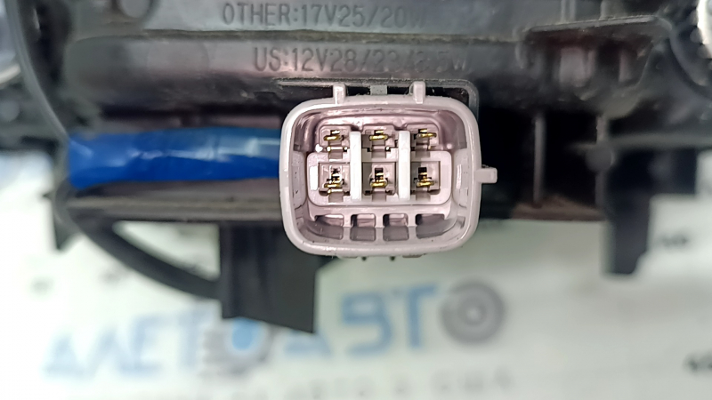 Фара передняя правая в сборе Toyota Prius 50 19-22 LED с AFS, без Auto Light, под полировку