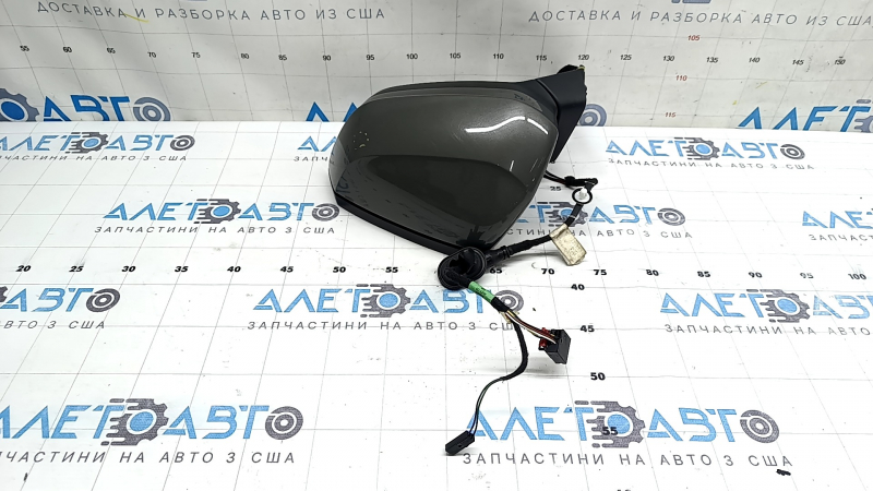 Зеркало боковое левое в сборе Audi Q3 83A 19-24 6+2 пинов, поворотник, подогрев, BSM, графит, песок, потертость