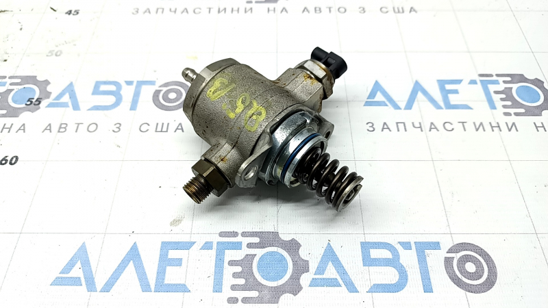 ТНВД для Audi Q5 2009-2017, ракурс с другой стороны