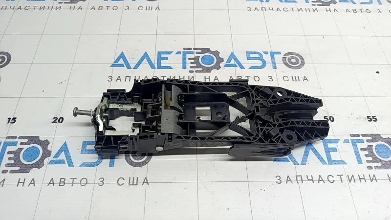 Механизм ручки двери передней левой Audi Q3 83A 19-25