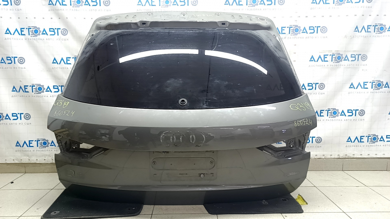 Дверь багажника голая со стеклом Audi Q3 83A 19-25 тонировка, графит LX7G