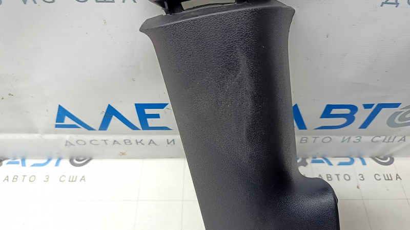 Накладка задней стойки правая средняя Tesla Model 3 18-23 черная, потертости
