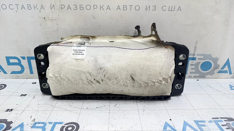 Подушка безопасности airbag для пассажира Audi Q3 2019-2025, вид спереди.