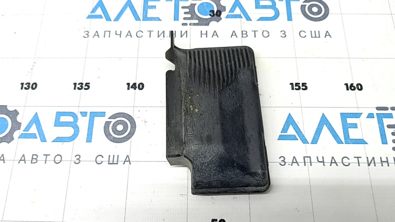 Заглушка порога передняя левая Mercedes W213 E 17-23 сломаны крепления