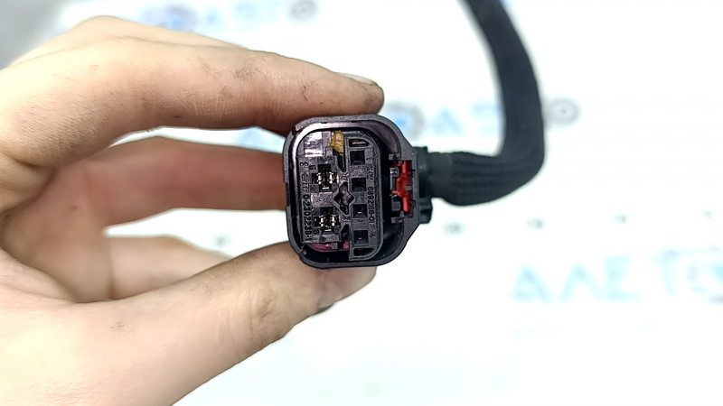 Фишка фары передняя правая BMW 5 G30 21- LED