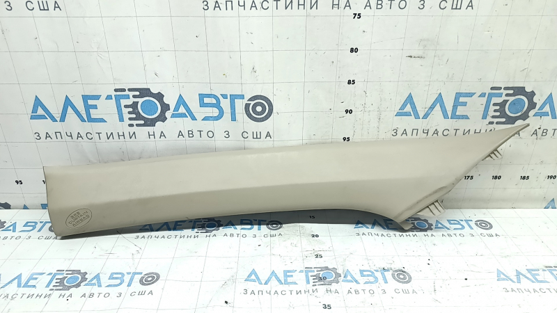 Накладка передней стойки верхняя левая Toyota Camry v50 12-14 usa беж царапина, под чистку