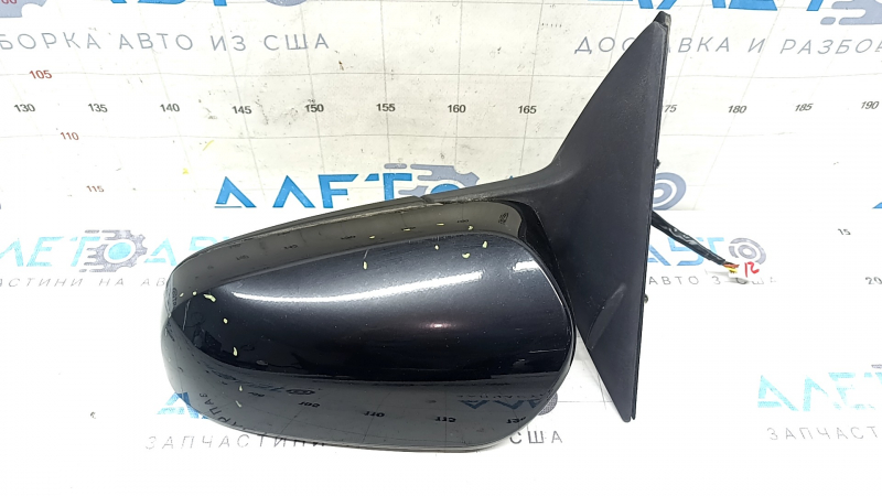 Зеркало боковое в черном цвете для Toyota Camry 2012-2014, состояние хорошее, есть следы эксплуатации.