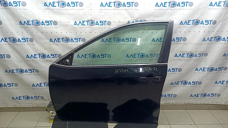 Дверь в сборе передняя левая Toyota Camry v50 12-14 usa keyless, черный 218, тычка на хроме