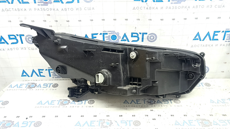 Фара передняя левая в сборе Honda CRV 23-26 LED с черным глянцевым молдингом