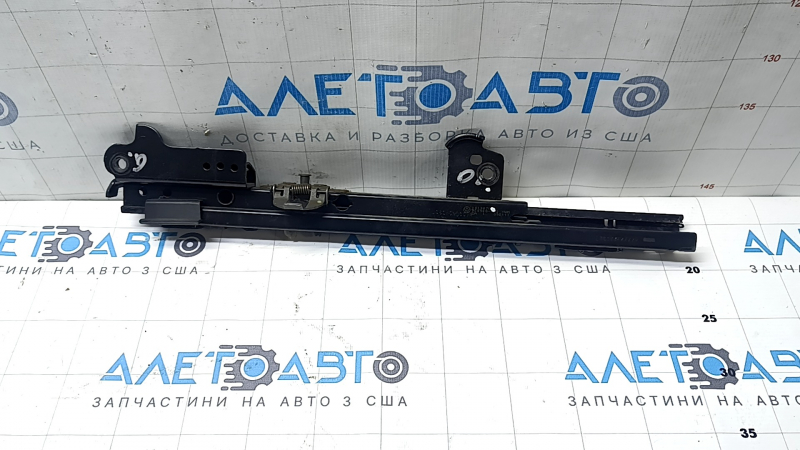 Салазка пассажирского сиденья правая VW Passat b7 12-15 USA механическая, без каркаса