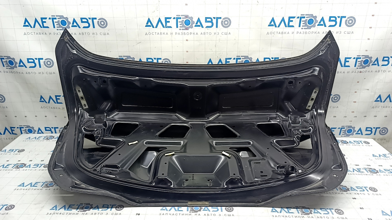 Крышка багажника Ford Fusion mk5 17-20 черный UM, царапины