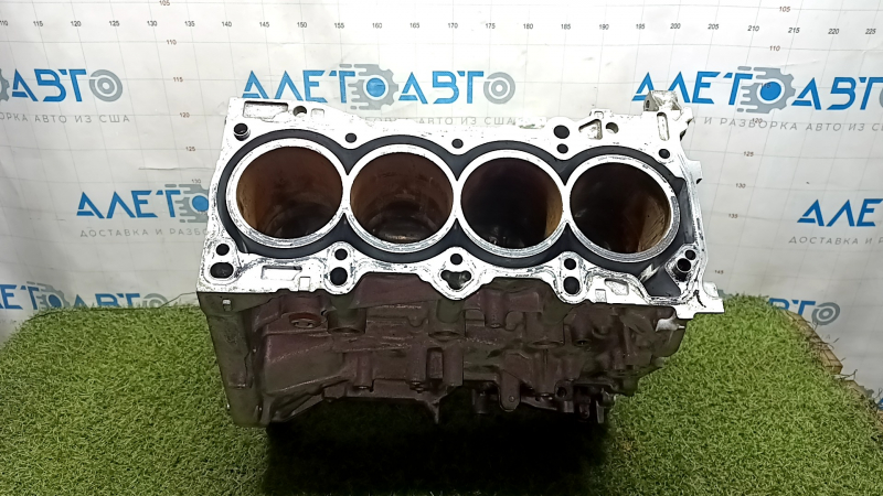 Блок цилиндров голый Mazda 3 19-26 2.5 под расточку