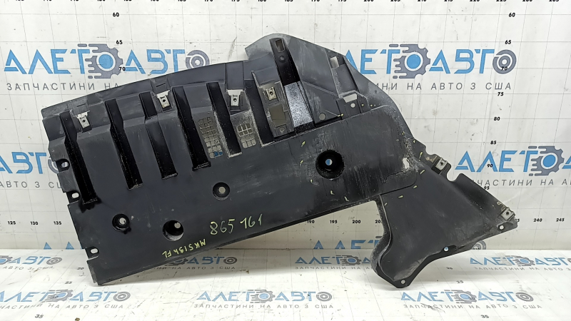 Защита переднего бампера Ford Fusion mk5 17-20 левая, потерта, надломана, трещины