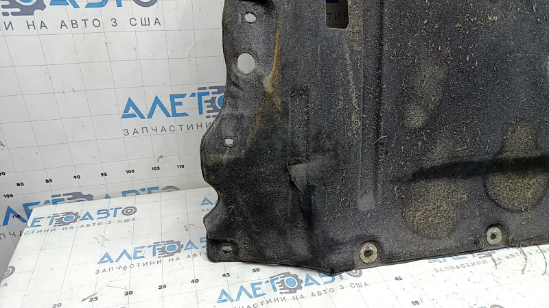 Защита двигателя Ford Fusion mk5 17-20 надрывы, примят