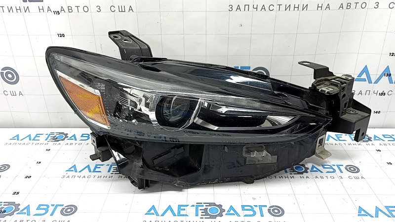 Фара передняя правая в сборе Mazda 6 18-21 usa LED без AFS, полез лак, под полировку