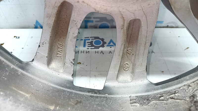 Диск колесный R17 x 7J ET40 Toyota Sienna 21-26 Dicastal бордюрка