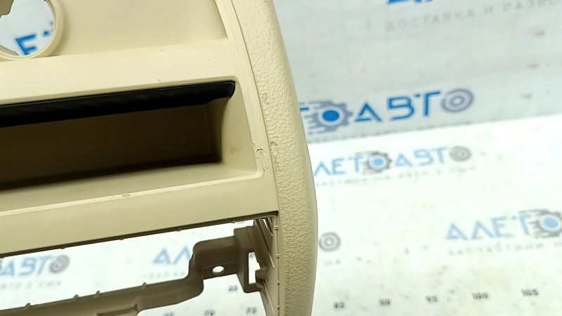 Накладка центральной консоли задняя BMW 5 F10 11-16 бежевая Venetobeige, царапины, под чистку