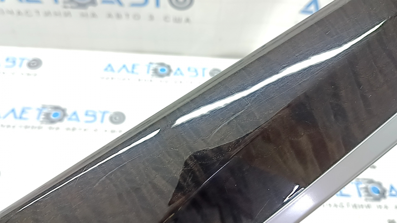 Накладка передней панели правая BMW 5 F10 11-16 коричневое дерево Perlglanz Chrom, хром, царапины