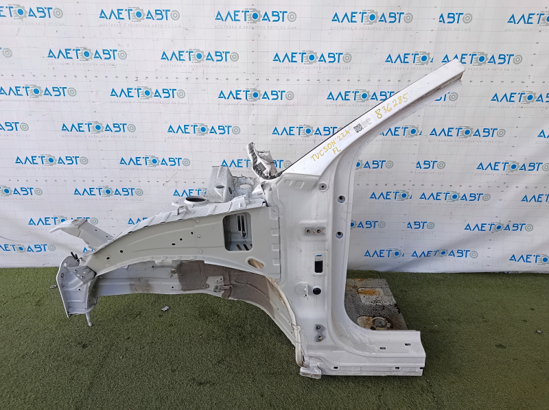 Четверть передняя левая Hyundai Tucson 22-25 1.6T HEV Korea, отпилена, белая