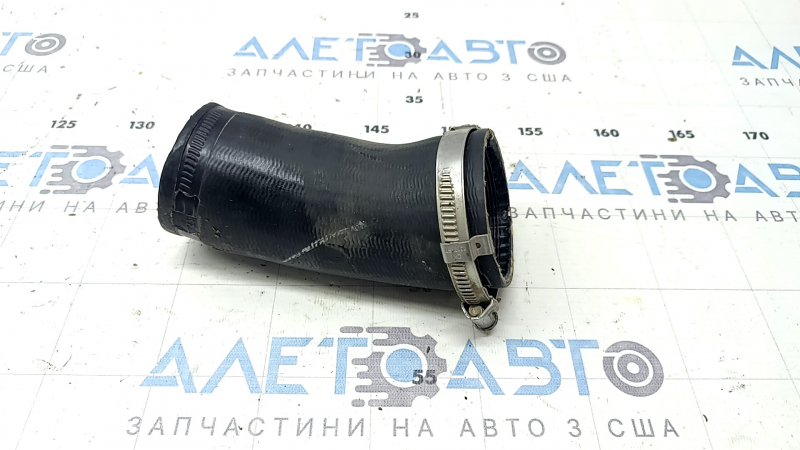 Патрубок интеркулера правый третий VW Atlas 24-26 2.0T, резина