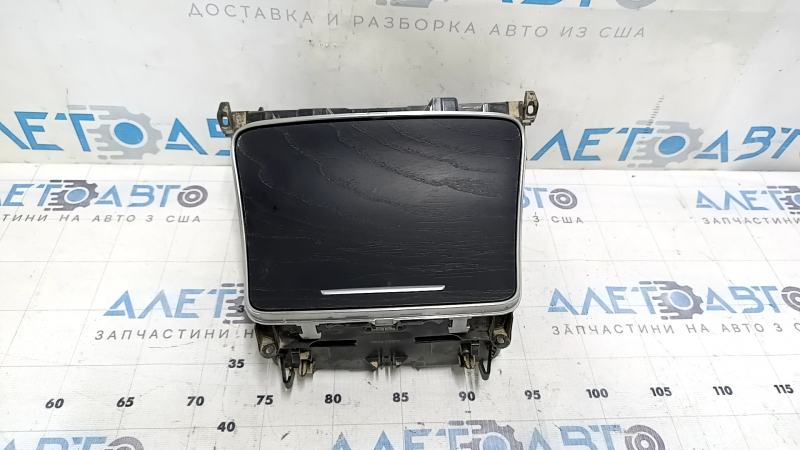 Центральная консоль бокс для Mercedes C-class W205 2015-2021, вид спереди
