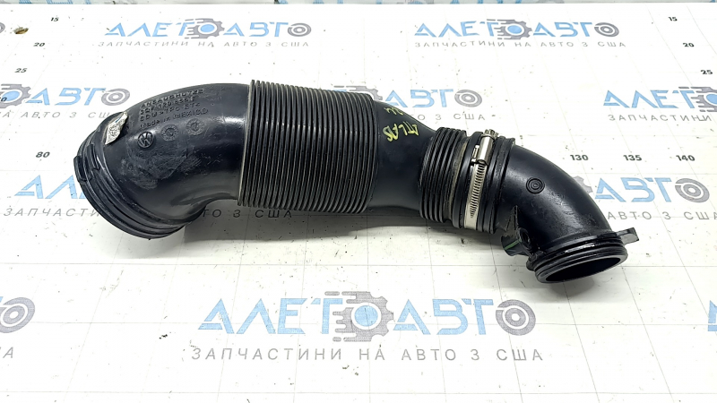 Воздуховод на коллектор VW Atlas 24-26 2.0T две части