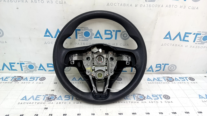 Крупный план рулевого колеса, вид спереди, Kia Niro 2017-2022