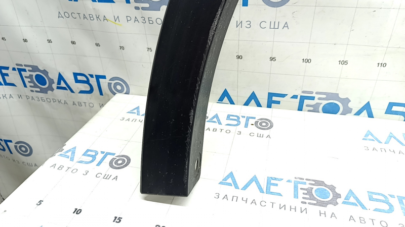 Накладка арки крыла передняя левая Mazda CX-5 22-25 структура, сломано крепление, царапины, потертость