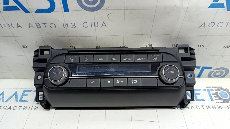 Управление климат-контролем Mazda CX-5 22-24 auto, dual zone, с подогревом сидений, царапины на стекле