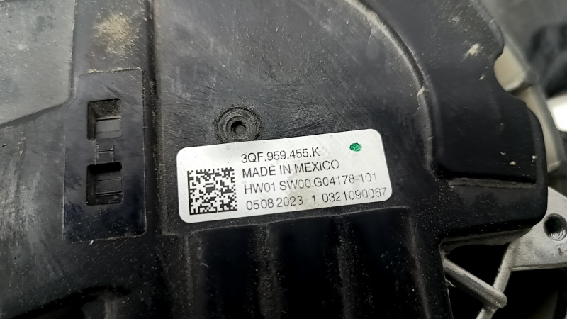 Вентилятор охлаждения левый VW Atlas 24-26 2.0T 300W без фаркопа