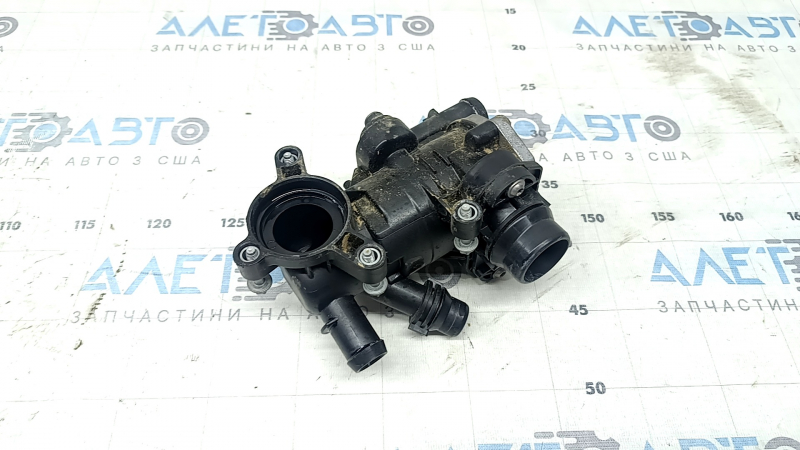 Корпус термостата в сборе Mercedes C-class W205 300 19-21