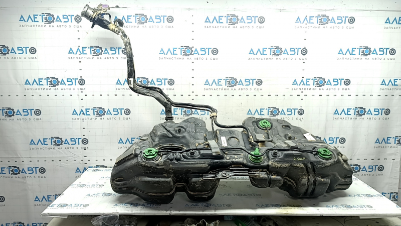 Топливный бак Mercedes C-class W205 300 19-21