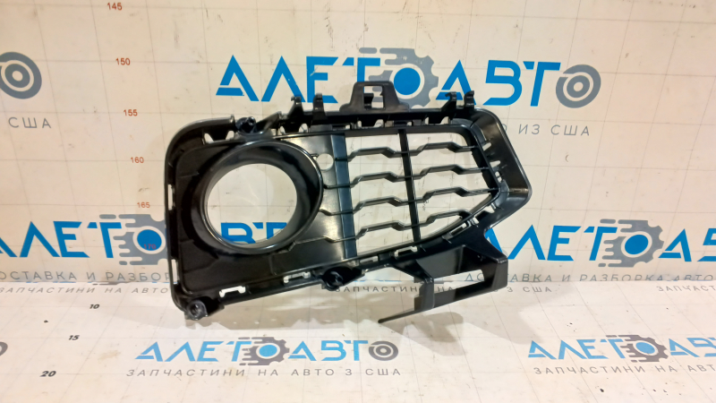 Решетка переднего бампера правая BMW 4 F32/33/36 14-20 под ПТФ, M Pack