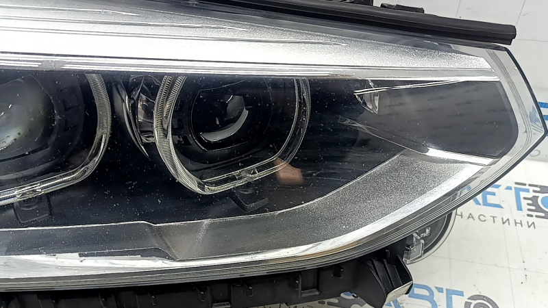 Фара передняя правая в сборе BMW X3 G01 18-21 галоген+LED, с креплением, под полировку