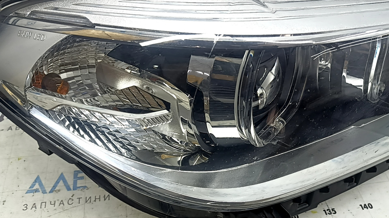Фара передняя правая в сборе BMW X3 G01 18-21 галоген+LED, с креплением, под полировку