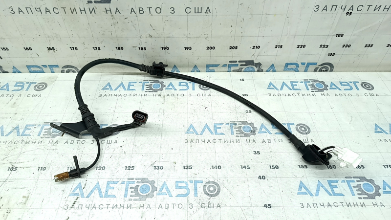 Датчик ABS задний правый Mazda CX-5 17-24 сломано крепление фишки