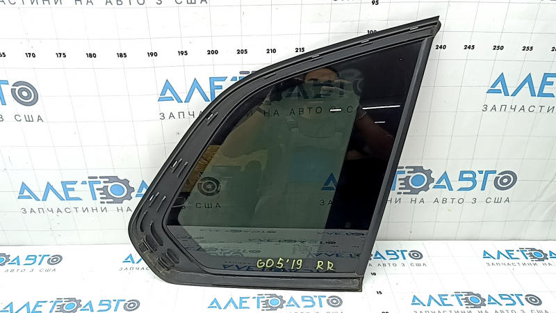 Боковая форточка задняя правая для BMW X5 G05 2019 - 2026, без дефектов