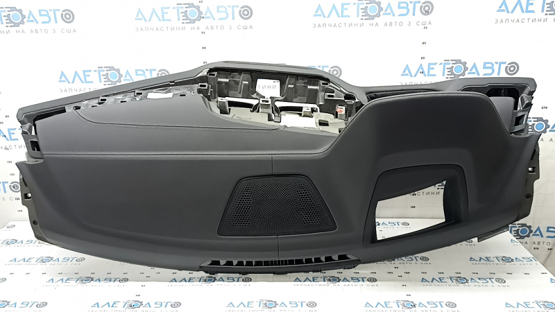 Торпедо передняя панель с AIRBAG BMW X5 G05 19-23 черная, под проекцию, вмятины